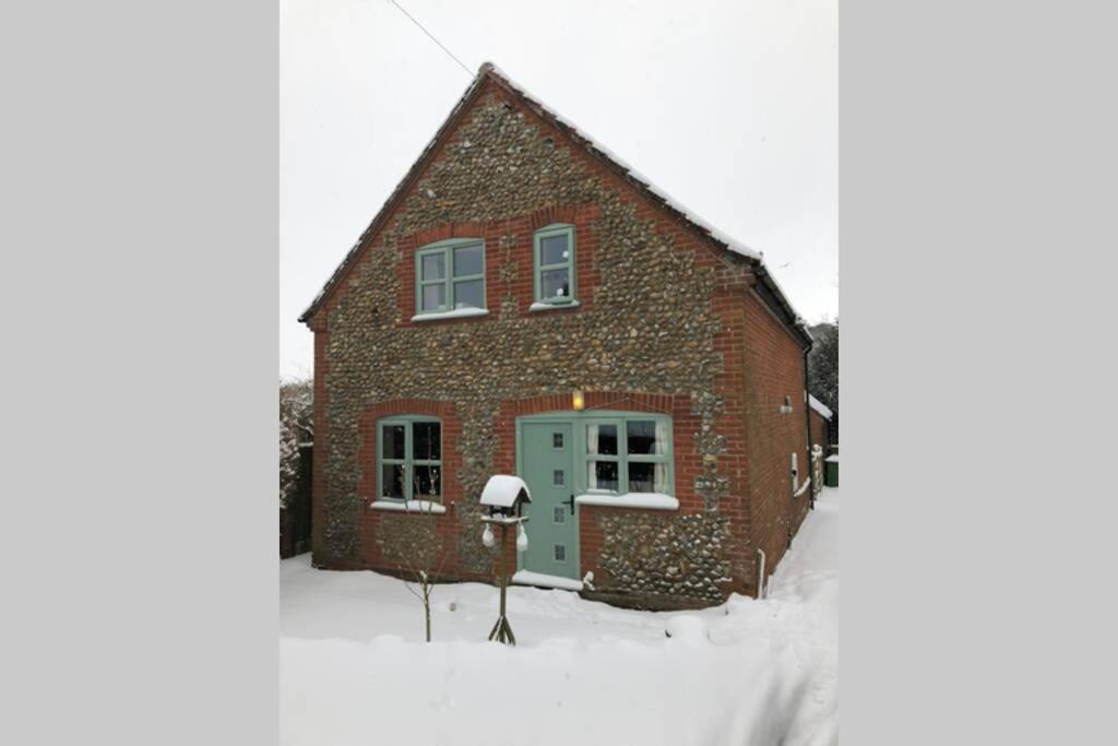 Вілла Ramblers Retreat Saxthorpe Екстер'єр фото